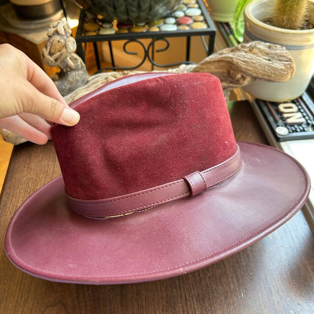 Vintage Wild West Salvaje Oeste Hats burgundy red size medium